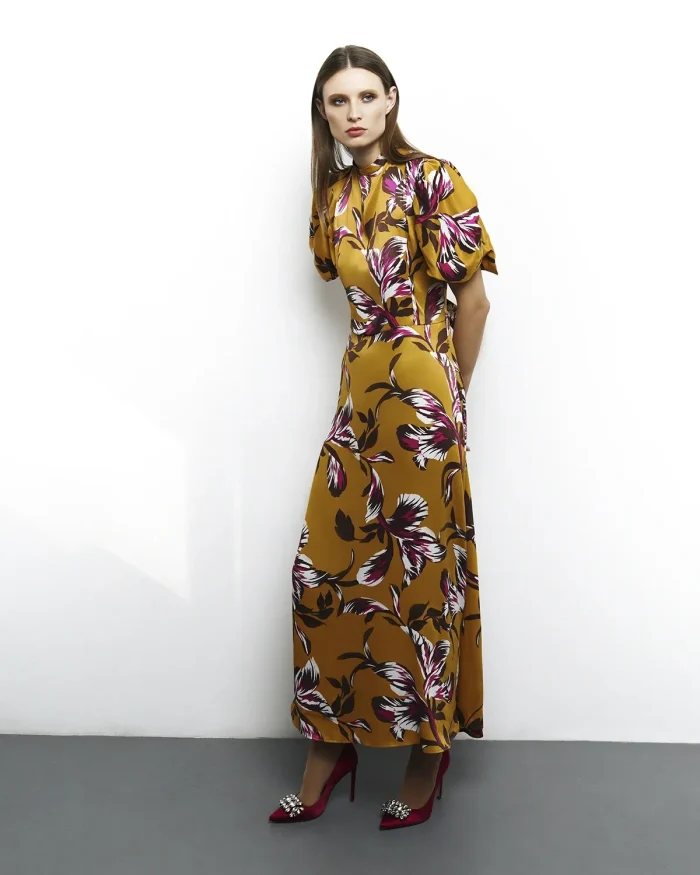 viscose dress with open back and flashlight sleeves - floral print