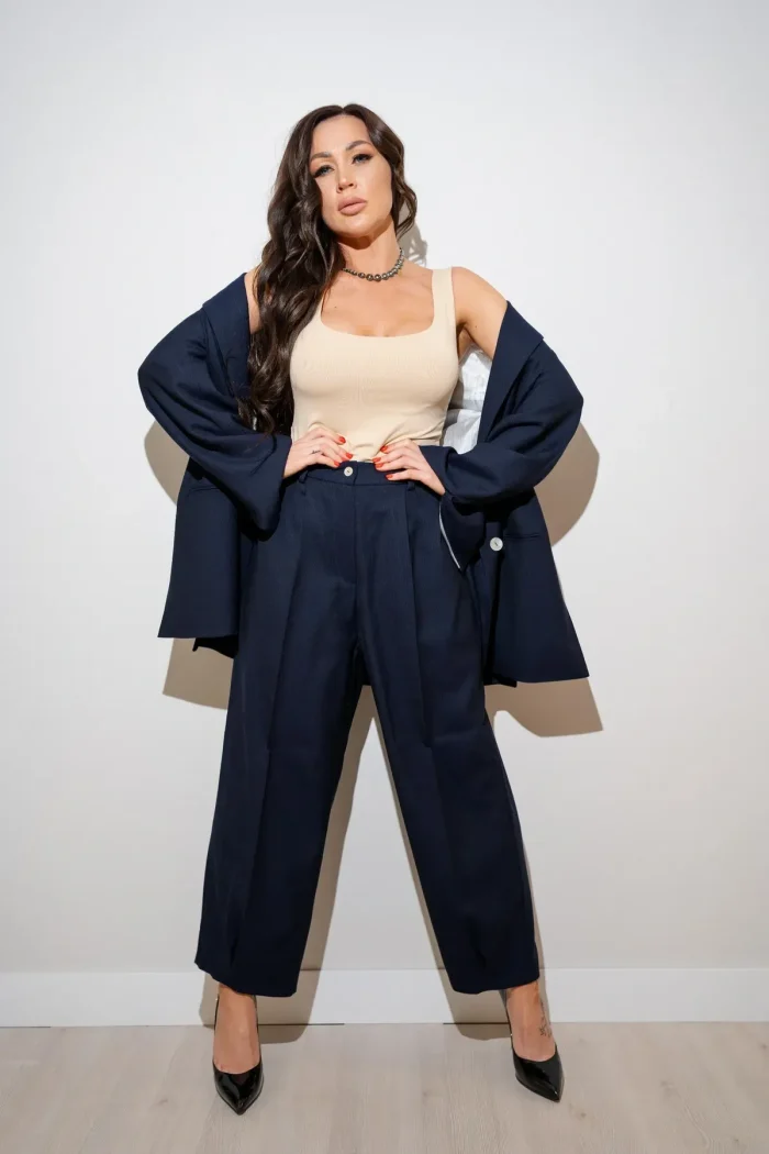 cropped wool pinch trousers - navy